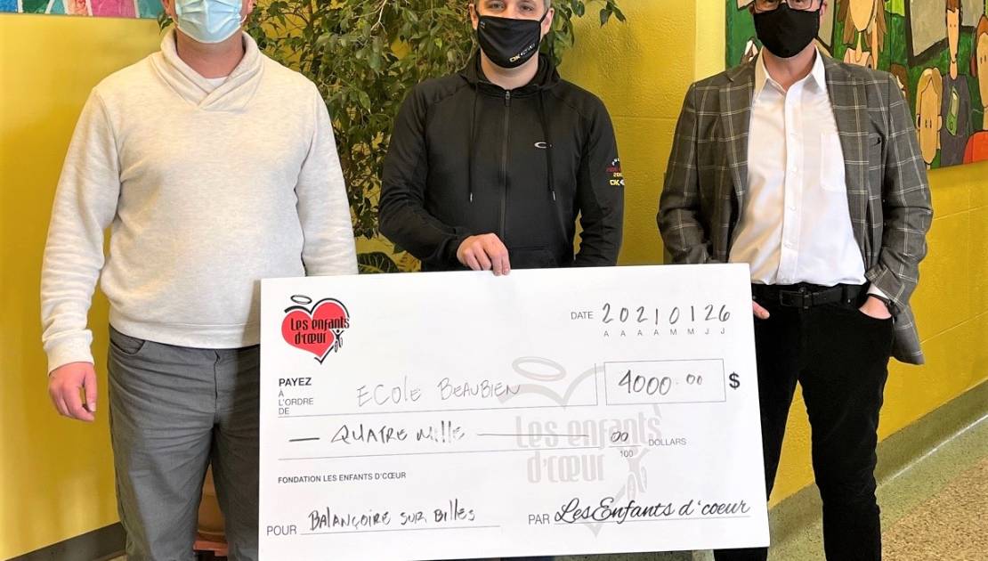 Les Enfants d’cœur : prêt à soutenir financièrement les jeunes de la région Le montant a été remis à l’école Beaubien le 26 janvier dernier.