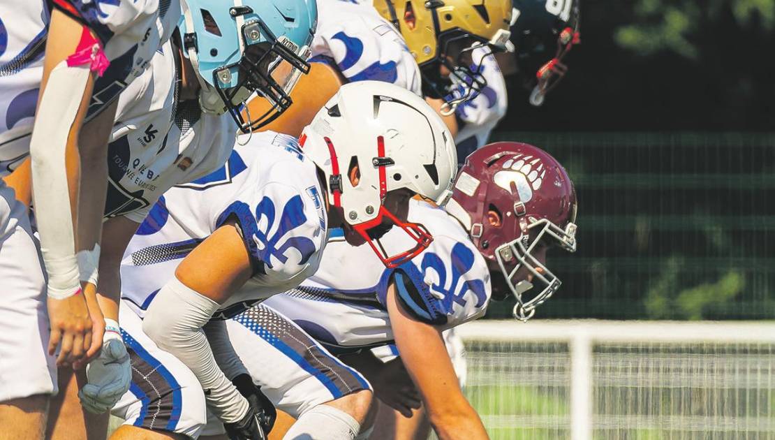 Un joueur de football magnymontois s’est envolé avec Équipe Québec pour le Europe Tour Christophe Morin a évolué au poste de centre offensif en raison d’une blessure à l’un de ses coéquipiers. Crédit photos : Funky Meowth Photographie.