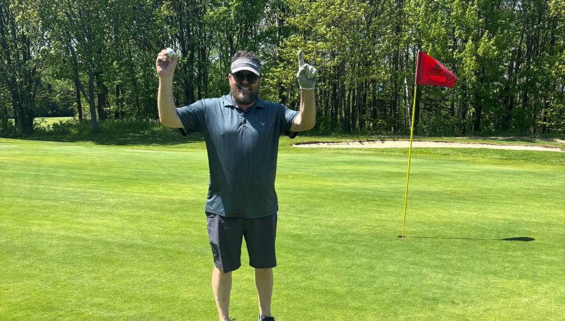 Trois trous d’un coup à Saint-Jean-Port-Joli Exploit de Hugues Gallagher. (Photo de courtoisie)
