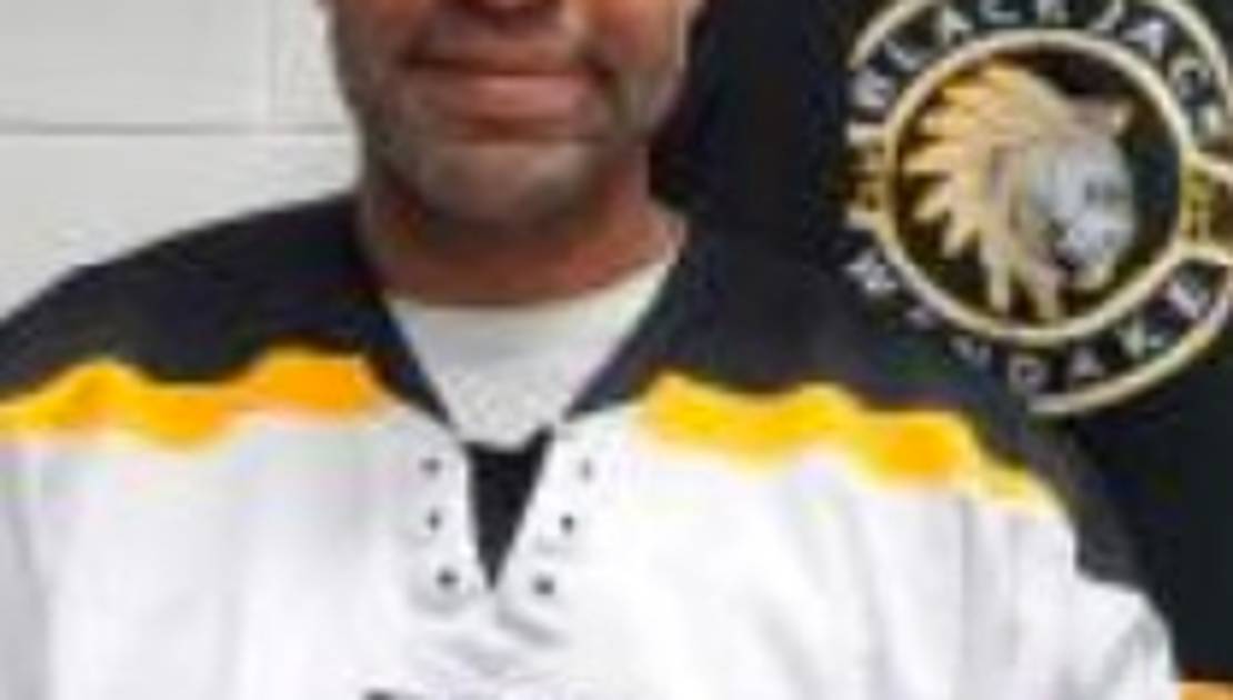 Donald Brashear est attendu à Saint-Pamphile le 16 février Donald Brashear joue pour l’équipe les Black Jack de Wendake dans la Ligue de Hockey Senior AA du Lac au Fleuve.