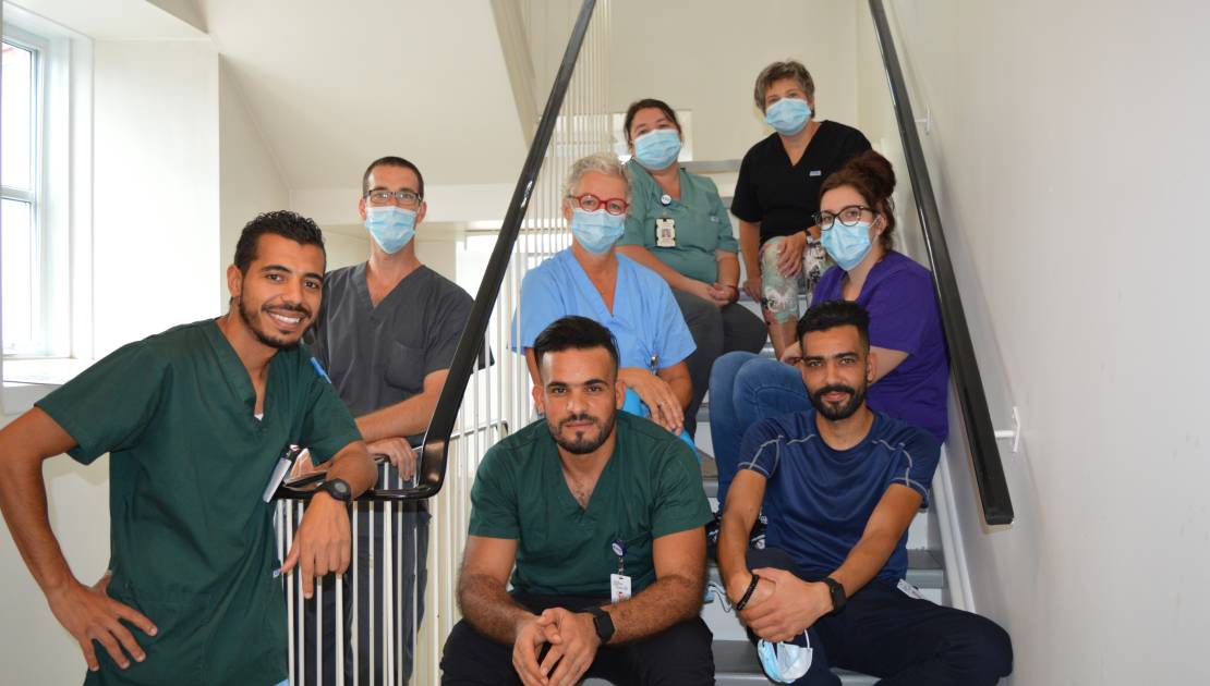 Sept Tunisiens en renfort au CISSS de Chaudière-Appalaches De gauche à droite : Mohammed Amine Chaouech Aoun, Belgacem Ezdini et Walid Bennouri 2ème rangée : Simon Paquette, Sylvie Leblanc et Angélique Fortin, PAB. Rangée du haut : Mélissa Marois et Isabelle Robin.