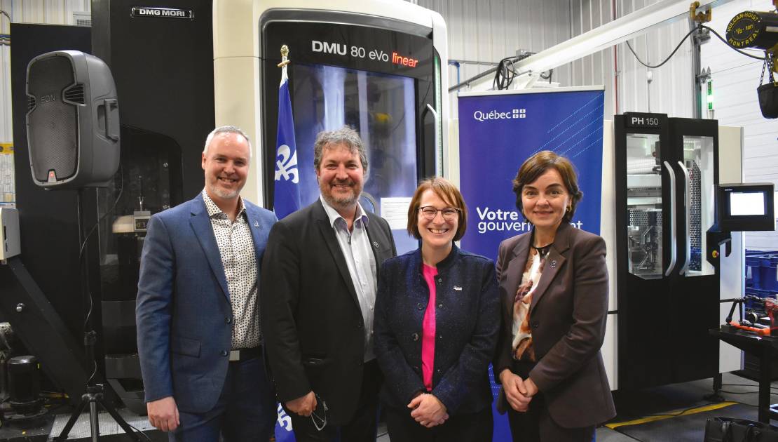 Québec prête 2,16 M$ à Paber Aluminium Vincent Boisvert, Investissement Québec, Mathieu Rivest, député Côte-du-Sud, Geneviève Paris, Paber Aluminium et Christine Fréchette, ministre de l’Économie.