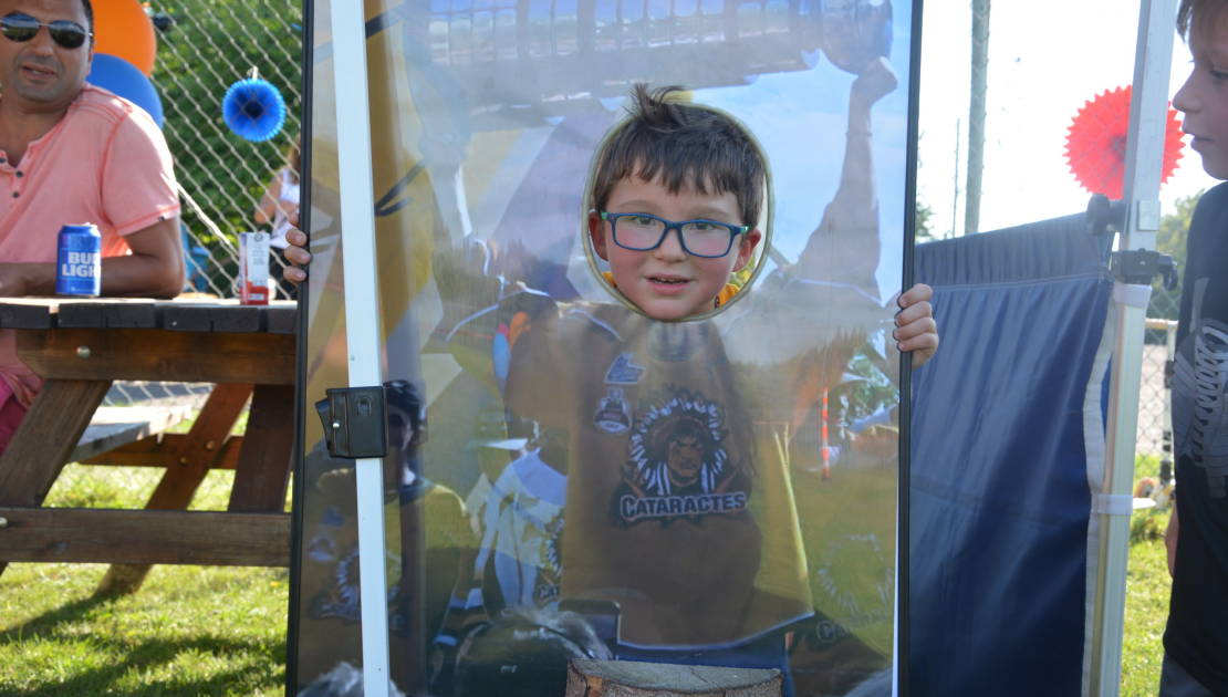 Xavier Bourgault...une fierté pour tous! Guillaume, fier fan de Xavier.