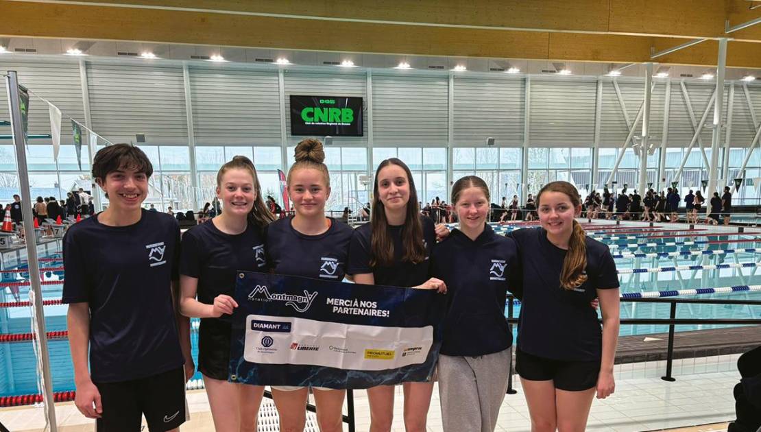 Natation Montmagny : une relève qui s’annonce prometteuse De jeunes nageurs en compétition à Saint-George au début du mois de mai. (Photo: Facebook - Natation Montmagny)