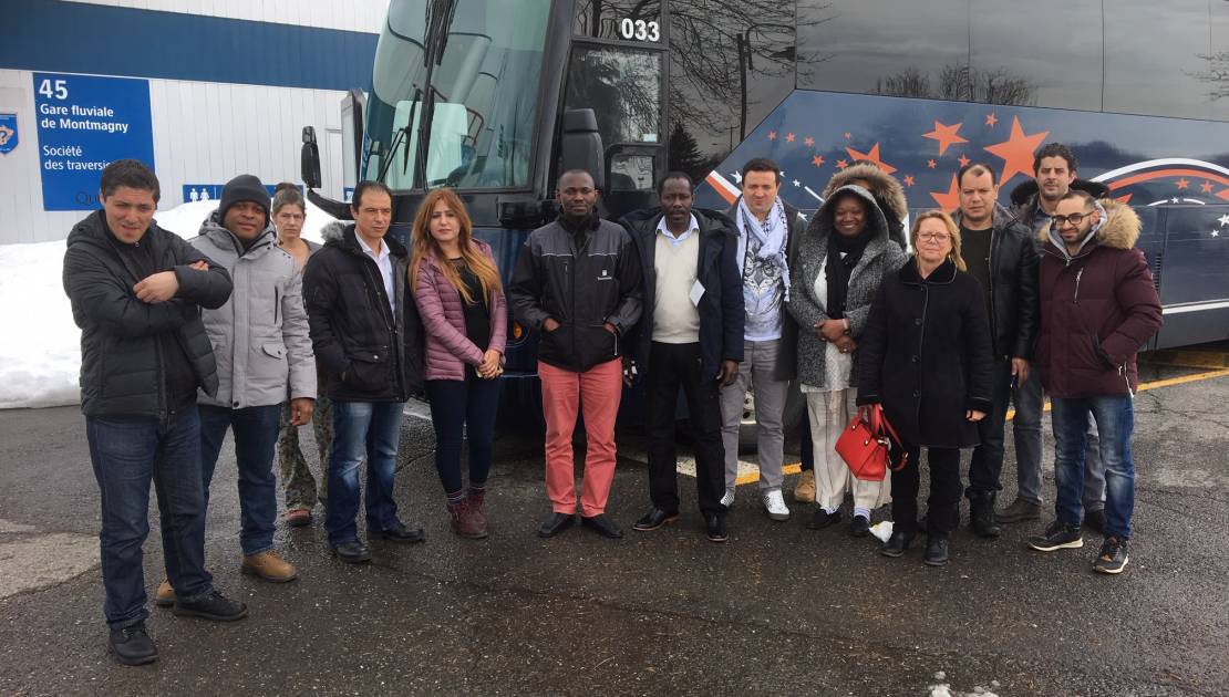Seconde cohorte de travailleurs à Montmagny Martine Leullier du CLD, en compagnie des participants.