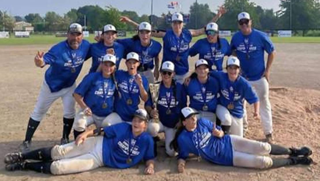 Un succès pour la première édition du Tournoi TBM à Montmagny Les Tornades de Laval 21UAF ont remporté le tournoi. Crédit photo : David Thibault.