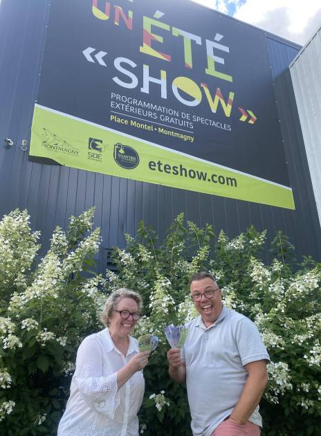 Plus de 7 500 $ pour des organismes grâce à l’« Été « show » » Marie-Eve Lamonde, Société de développement économique de Montmagny, et Jean-François Roy, Service des loisirs de la Ville de Montmagny. (Photo de courtoisie)