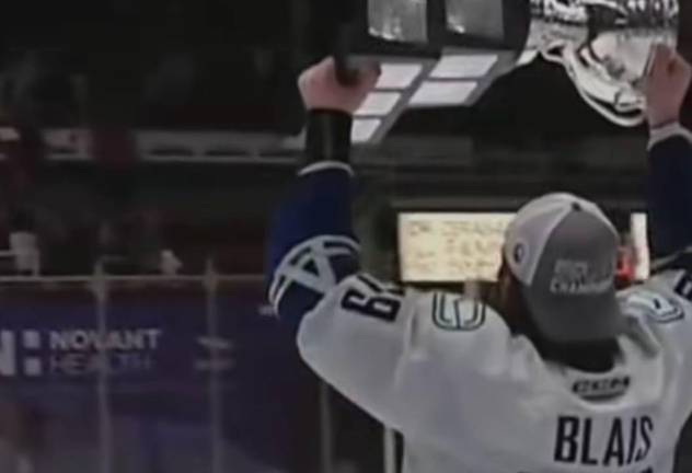 Samuel Blais remporte la Coupe Calder avec les Canucks d’Abbotsford $!Samuel Blais remporte la Coupe Calder avec les Canucks d’Abbotsford