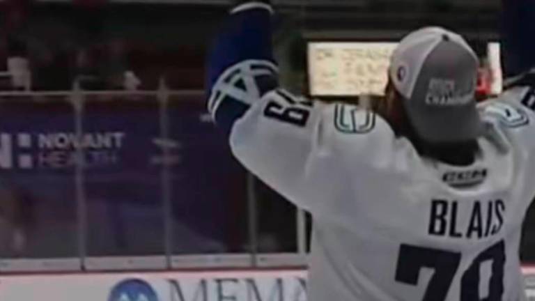 Samuel Blais remporte la Coupe Calder avec les Canucks d’Abbotsford $!Samuel Blais remporte la Coupe Calder avec les Canucks d’Abbotsford