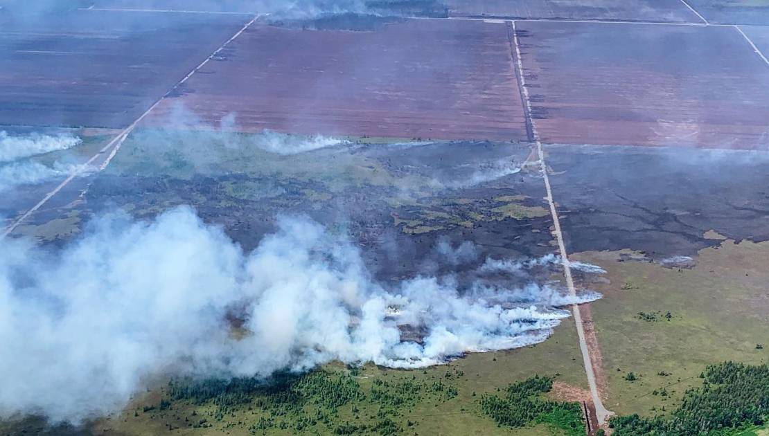 L'incendie à Rivière-Ouelle (photo sur la page Facebook de la SOPFEU)