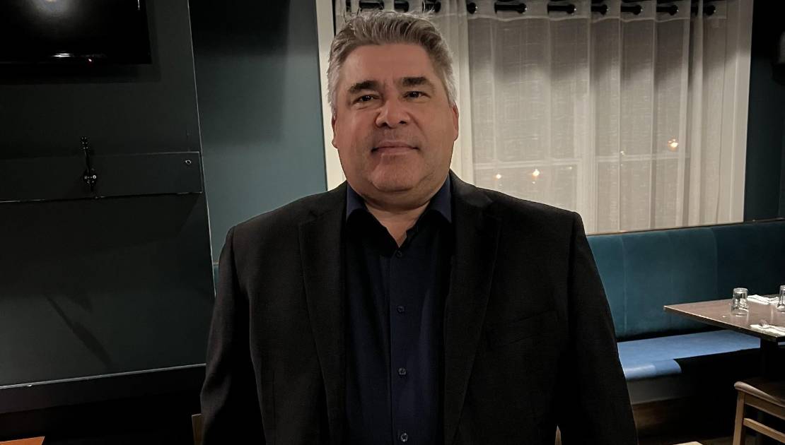 Le candidat à la mairie de Montmagny, Pierre Bouffard, à la suite des résultats des élections. Crédit photo : Édouard Bérubé.