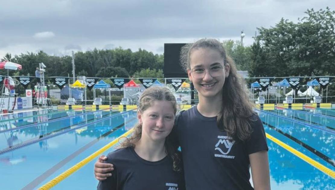 Marianne Couture et Éliane Lajeunesse. (Crédit : Page Facebook du Club de Natation Montmagny).