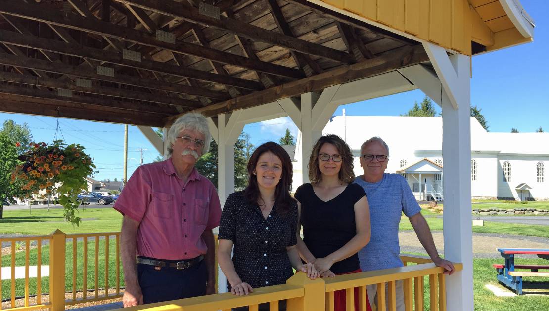 Sur la photo du comité du parc, on aperçoit: Richard Bossé, Mélanie Nadeau et Émilie Giguère et Pierre Bossé. Le maire de Lac-Frontière, Alain Robert, de même que Guy Garant, Serge Blais et Pierre Lapointe étaient absents lors de la prise de photo.