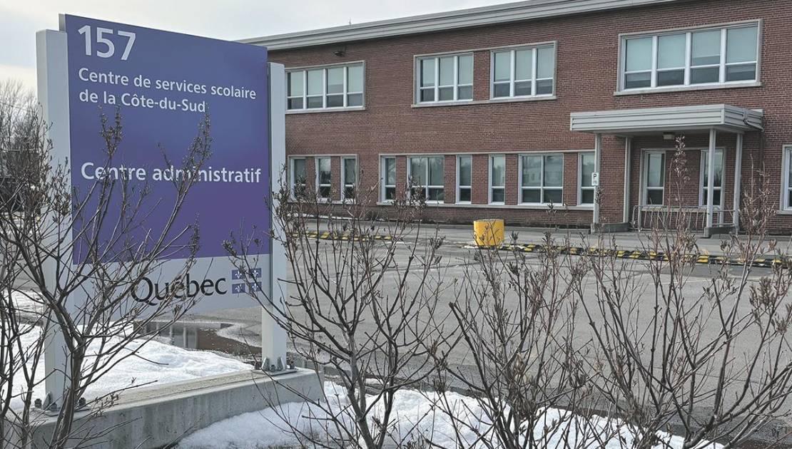 Fermeture d’écoles : Le Centre de services scolaire reporte l’adoption de sa politique