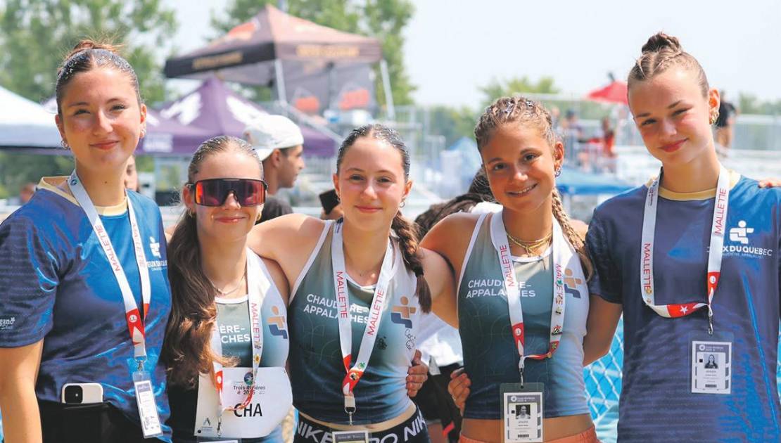 Des athlètes du Club d’athlétisme Lavironde lors des Jeux du Québec. Crédit photo : Club d’athlétisme Lavironde.