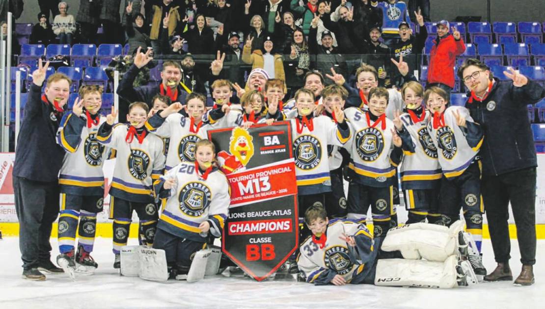 L’équipe de l’Express Rive-Sud M13 BB1 qui participera au Tournoi international pee-wee de Québec en février. Crédit photo : James Létourneau.