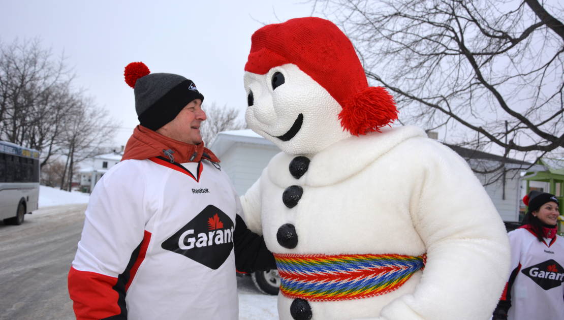 ean Gaudreault, président-directeur général de Garant, accueille le Bonhomme Carnaval de Québec, pour le lancement des festivités du 125e. Ça se passait le 10 janvier dernier.