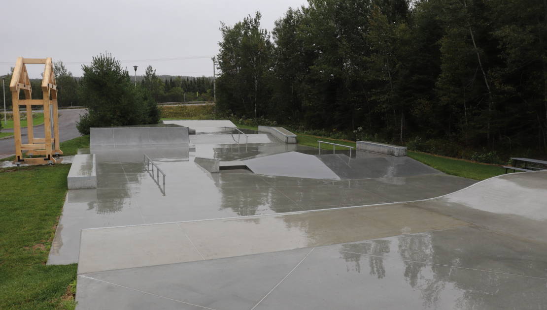 L’École secondaire de Saint-Paul inaugure le Skatepark Bois Daaquam