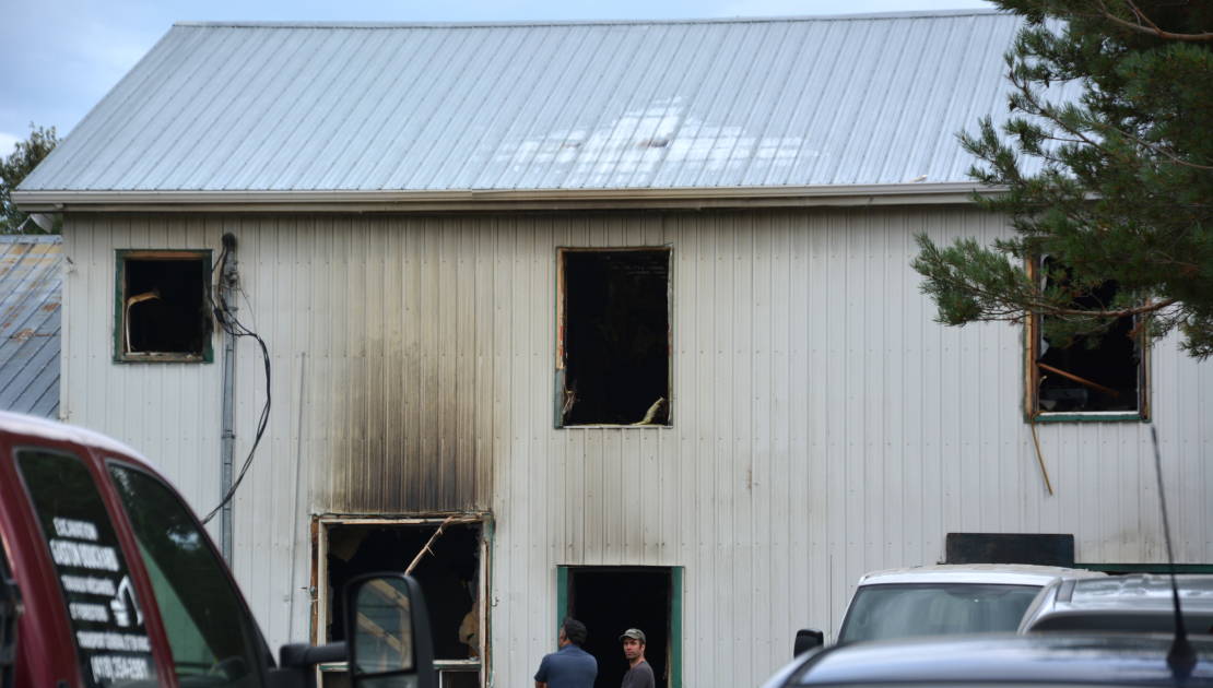 L'incendie a causé d'importants dommages à l'atelier de Jouets de bois.