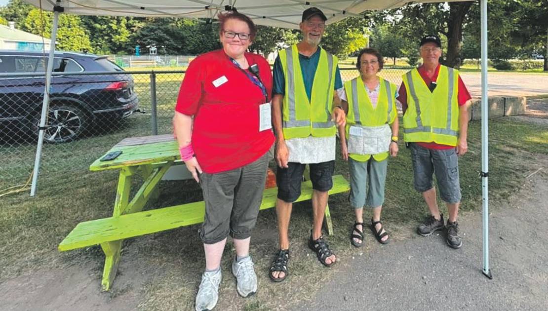 Le Festival rétro pouvait compter sur l’appui des bénévoles durant les trois jours. Crédit photo : Festival rétro de Cap-Saint-Ignace.