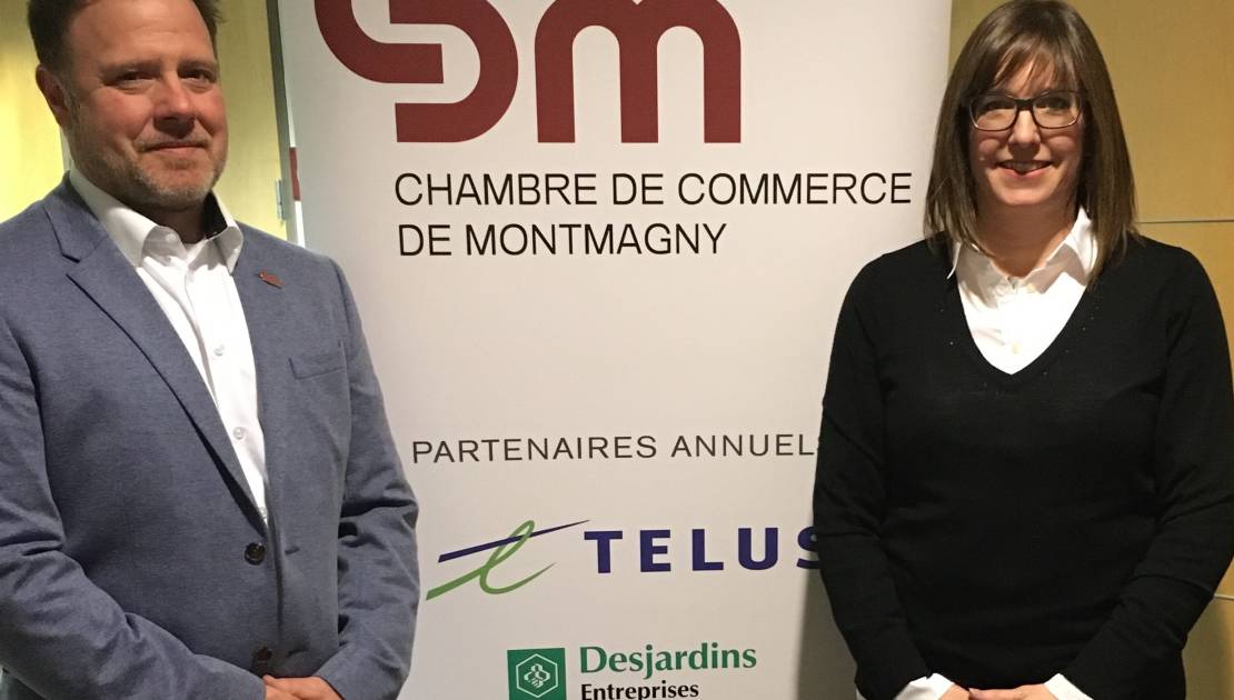 Le président de la Chambre de commerce de Montmagny, Frédéric Corriveau, en compagnie de la ministre, Marie-Eve Proulx.
