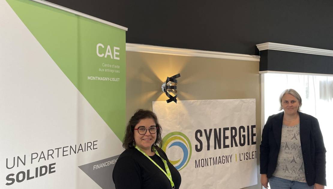 Christine Talbot, conseillère en communication et développement local au CAE Montmagny-L’Islet et Aurélie Bousquet, chargée de projet en économie circulaire pour Synergie Montmagny-L’Islet. (Photo de courtoisie)