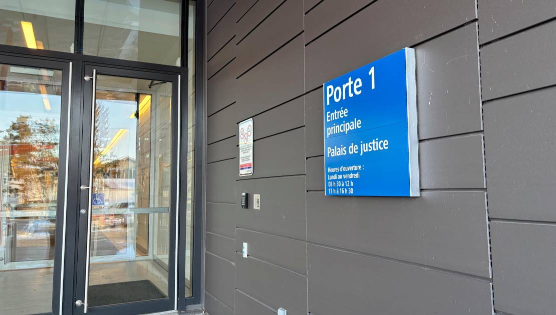 M. Pierre a comparu au palais de justice de Montmagny. (Photo: Katy Desjardins)