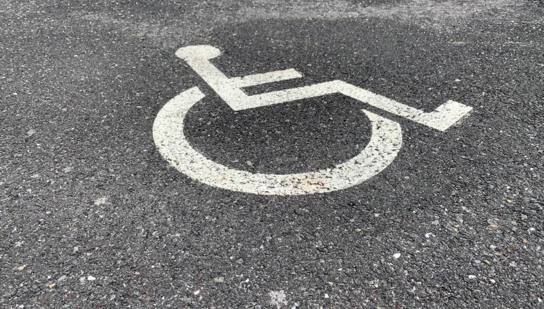 Encore plusieurs obstacles pour les personnes handicapées dans la région