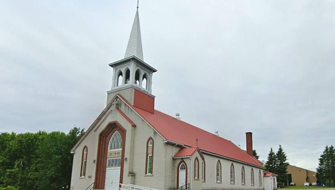 L’église de Saint-Adalbert.