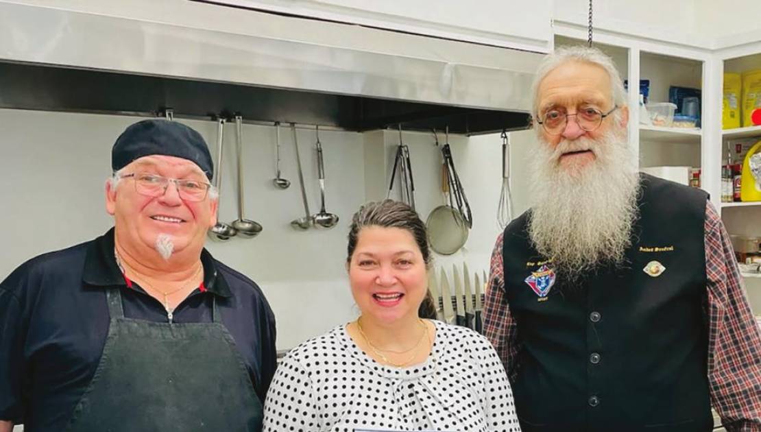 M. Jean-Yves Goulet, Mme Paule Giasson et M. André Sénécal