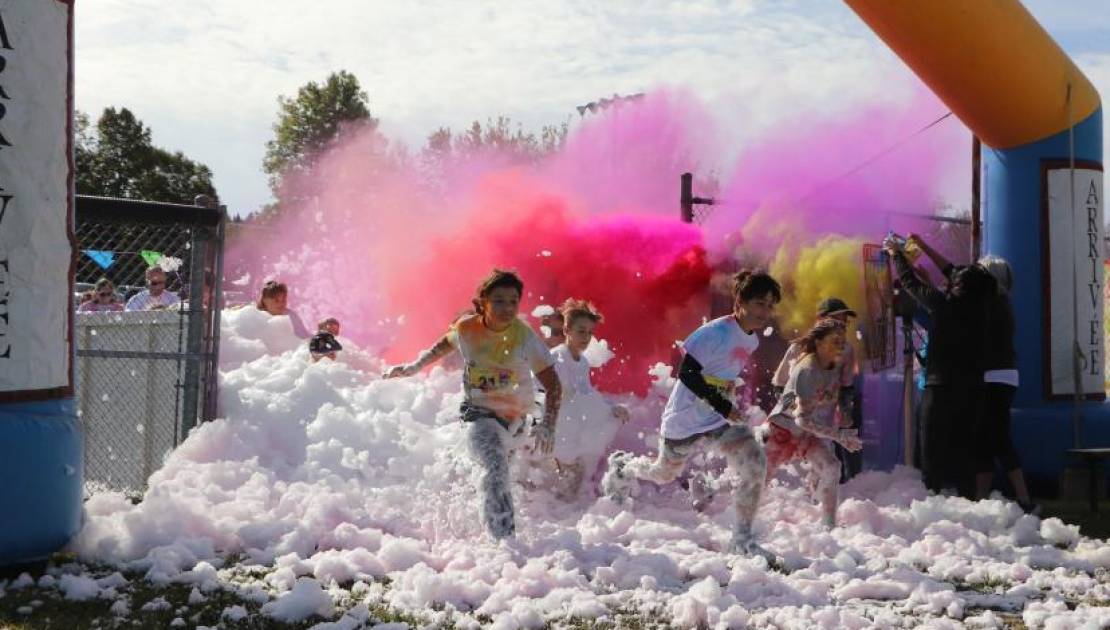 Course aux couleurs du Sud : Plus de 200 coureurs colorés