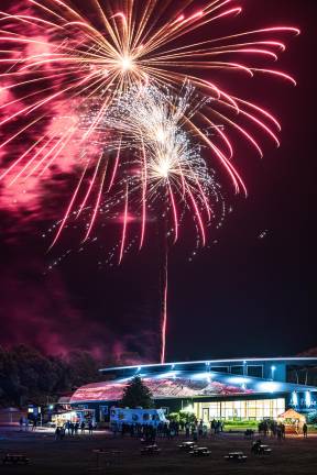 $!Feux d’artifice à La Vigie.
