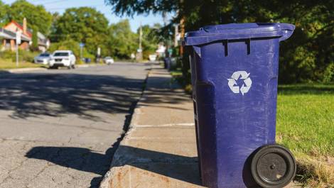 La MRC prend en charge la COLLECTE DES MATIÈRES RECyclables