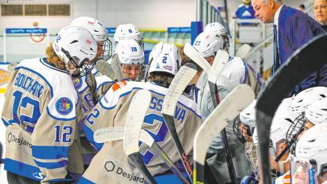 L’Everest se trouve présentement au 7e échelon dans la LHJAAAQ.