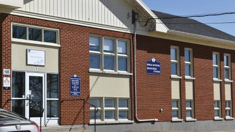 L’école primaire de Saint-Apolline pourrait en arriver à une fermeture.