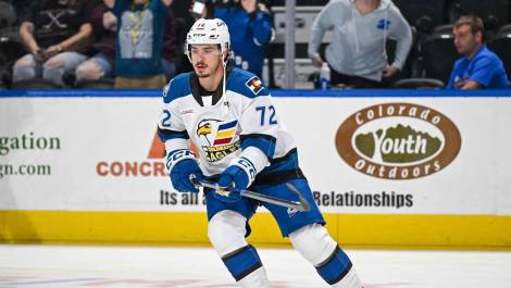 Alex Barré-Boulet dans l’uniforme des Eagles du Colorado (LAH).