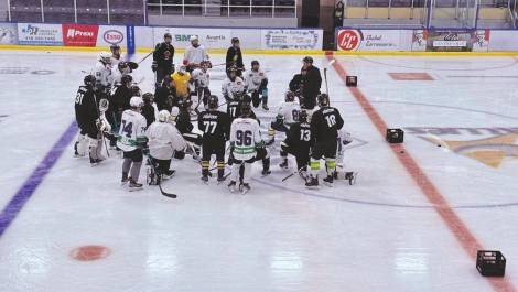 Image prise lors du camp d’entrainement. (Photo tirée de Facebook)