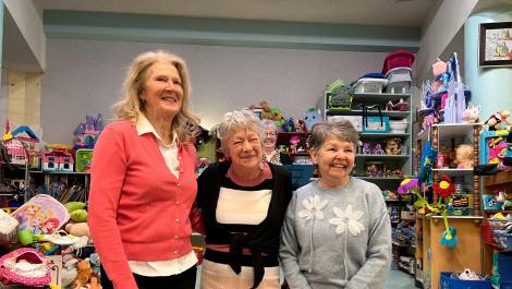 La résidence Malette a reçu son chèque à la conférence de presse. Crédit photo : Édouard Bérubé.