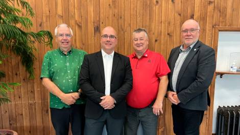 De gauche à droite, Gilles Labrecque, Stéphane Lévesque, Jean-Pierre Lebel et Normand Caron. Crédit photo : Édouard Bérubé.