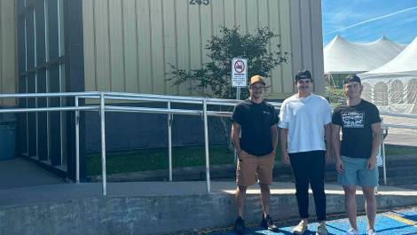 Les trois membres qui ont ramené les Forestiers de Saint-Pamphile : Bryan Pellerin, Gabriel Lizotte et Joey Pelletier. Crédit photo : Joey Pelletier.