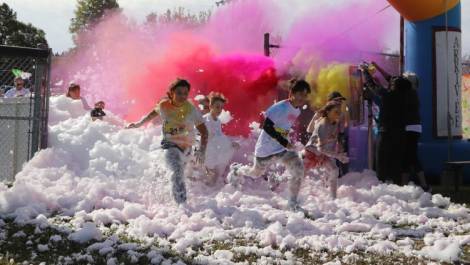 Course aux couleurs du Sud : Plus de 200 coureurs colorés