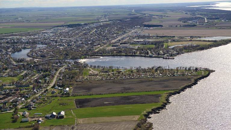 La baie de Montmagny forme un cercle qui était surnomée « ho’p » par les Vikings. Crédit photo : Jean Beaulieu.