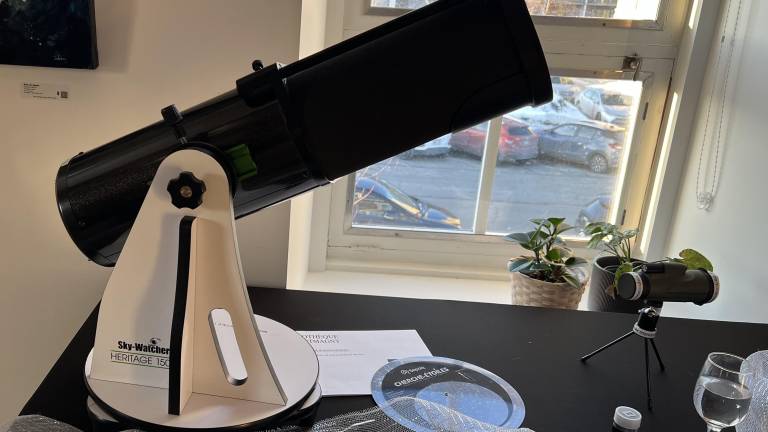 $!Le téléscope Heritage 150P Sky-Watcher. Crédit photo : Édouard Bérubé.