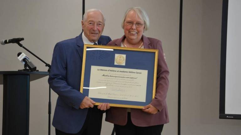 $!Hélène Caron avait reçu la Médaille du lieutenant-gouverneur pour mérite exceptionnel en 2023.