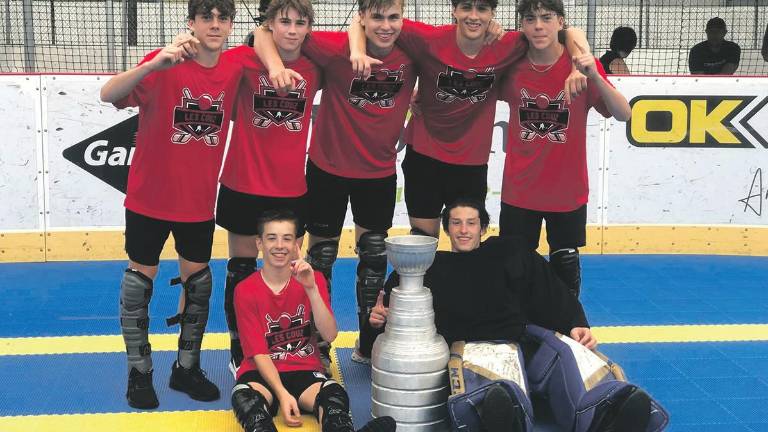 Les Couz ont remporté la première édition. Crédit photo : Tournoi Lizotte-Gravel Junior.