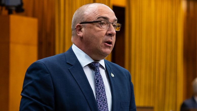 Photo de : “Bernard Généreux poursuit sa convalescence”