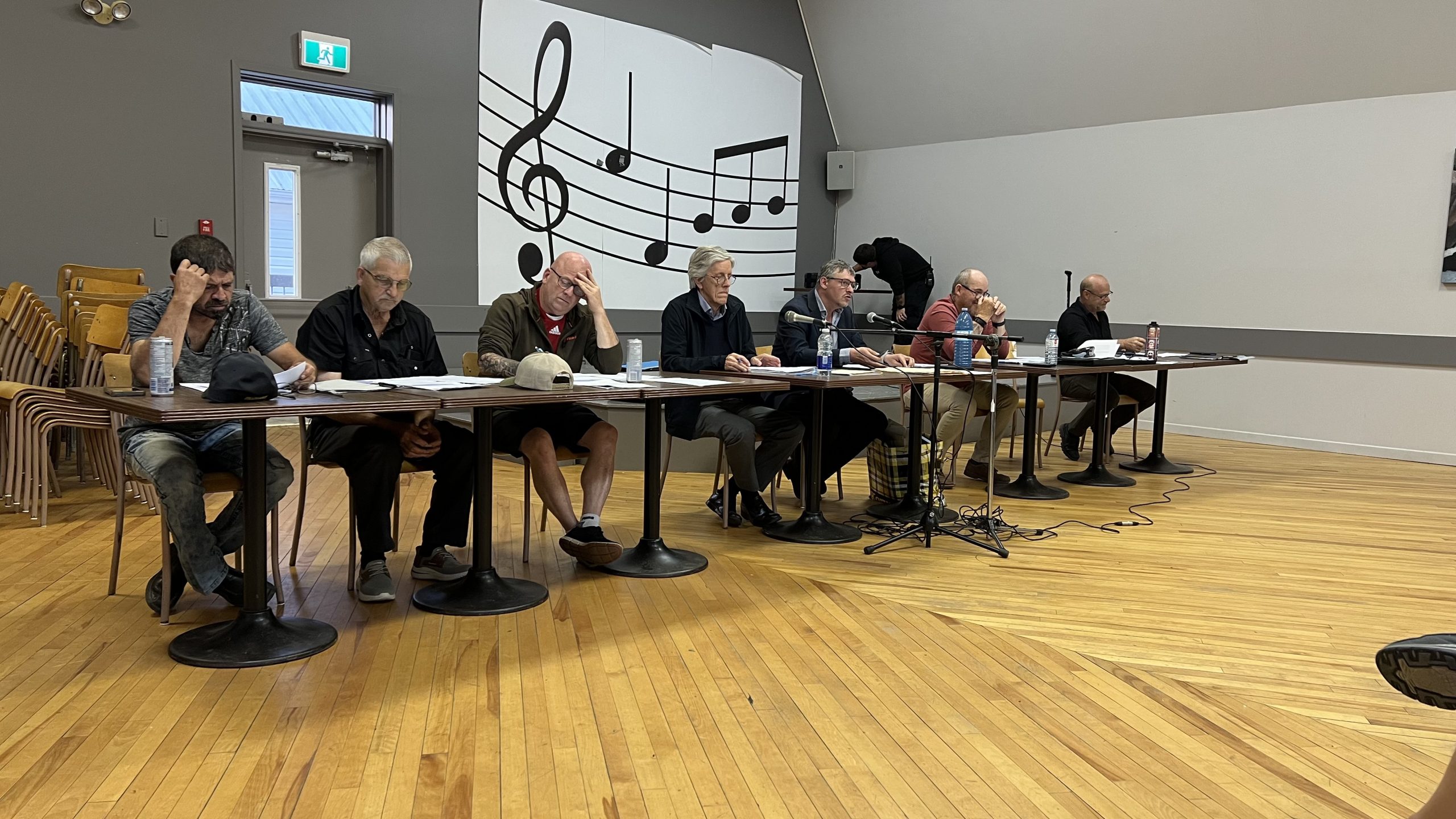 Photo de : “Une enquête écarte les allégations contre le maire de Saint-Cyrille-de-Lessard”